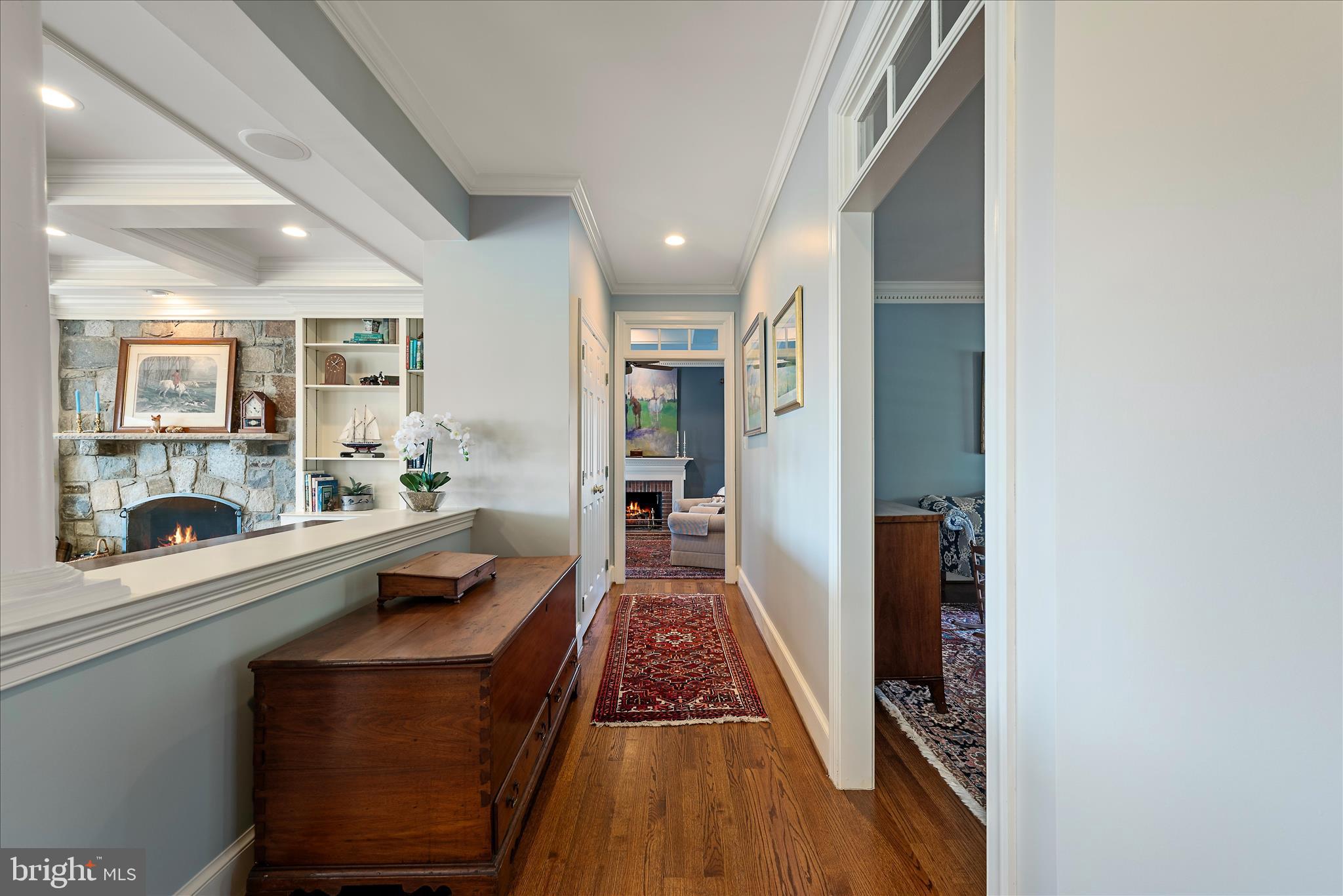 17635 Harmony Church Road Hamilton, VA 20158 - Photo 34 of 104 Hallway with oak hardwood floors.