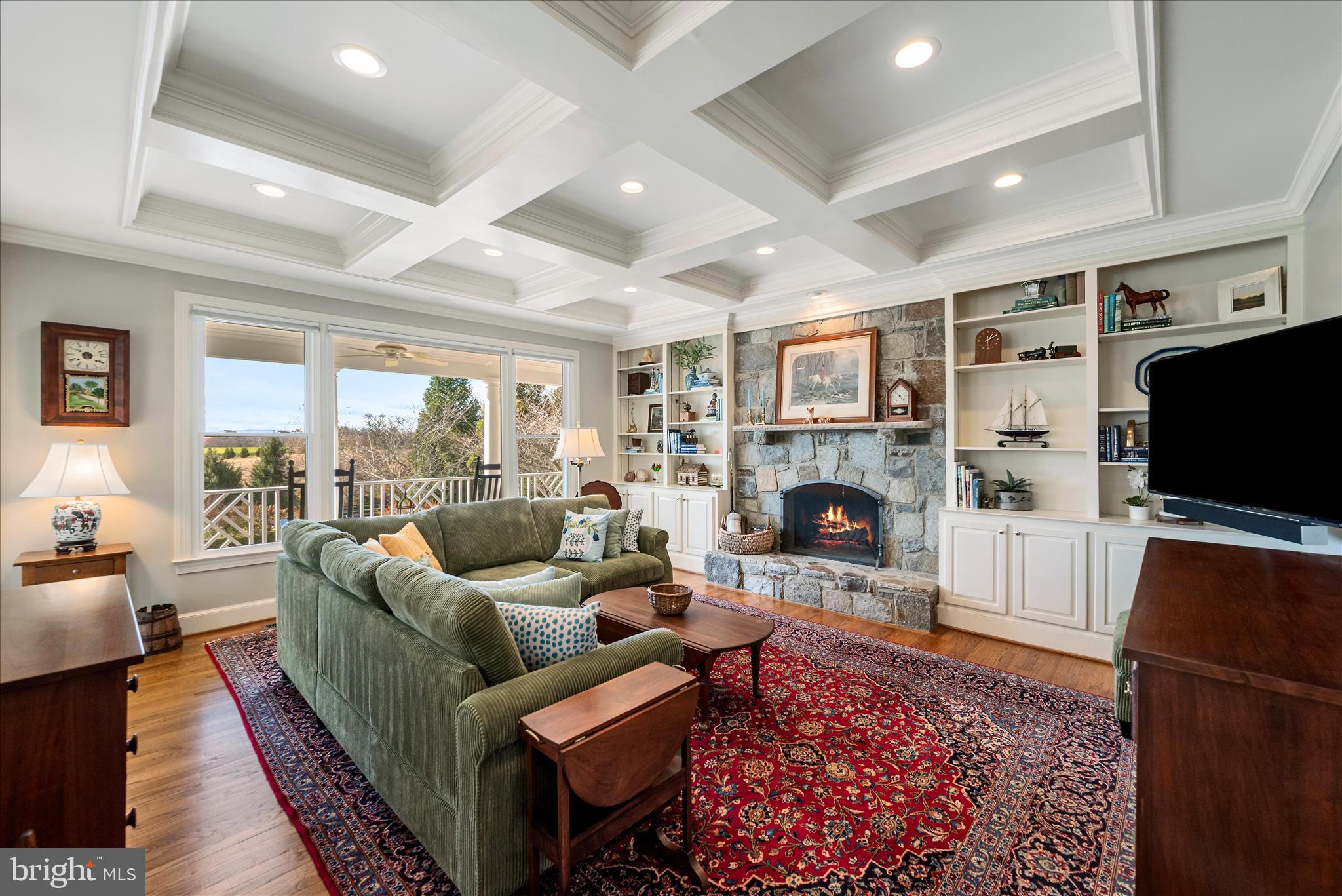 17635 Harmony Church Road Hamilton, VA 20158 - Photo 35 of 104 Family room with coffered ceiling and views.