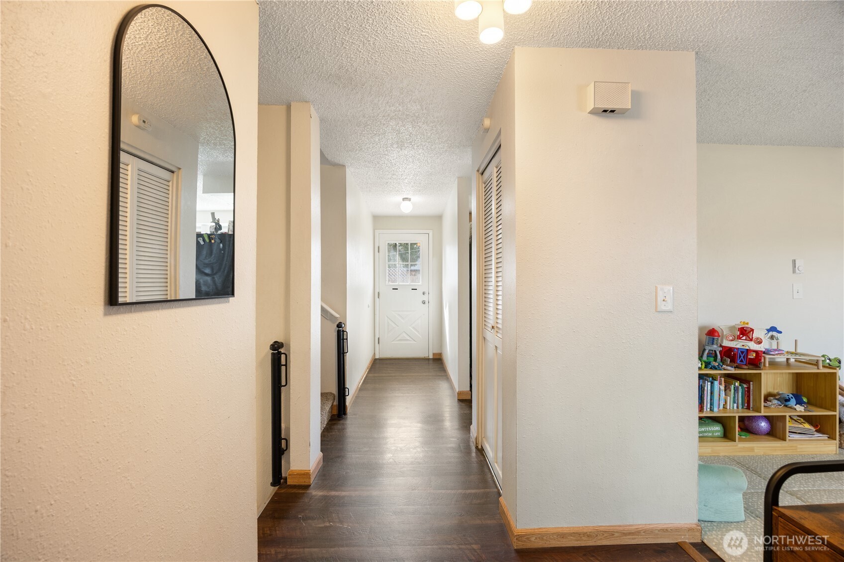723 Lynn Street Wenatchee, WA 98801 - Photo 7 of 37