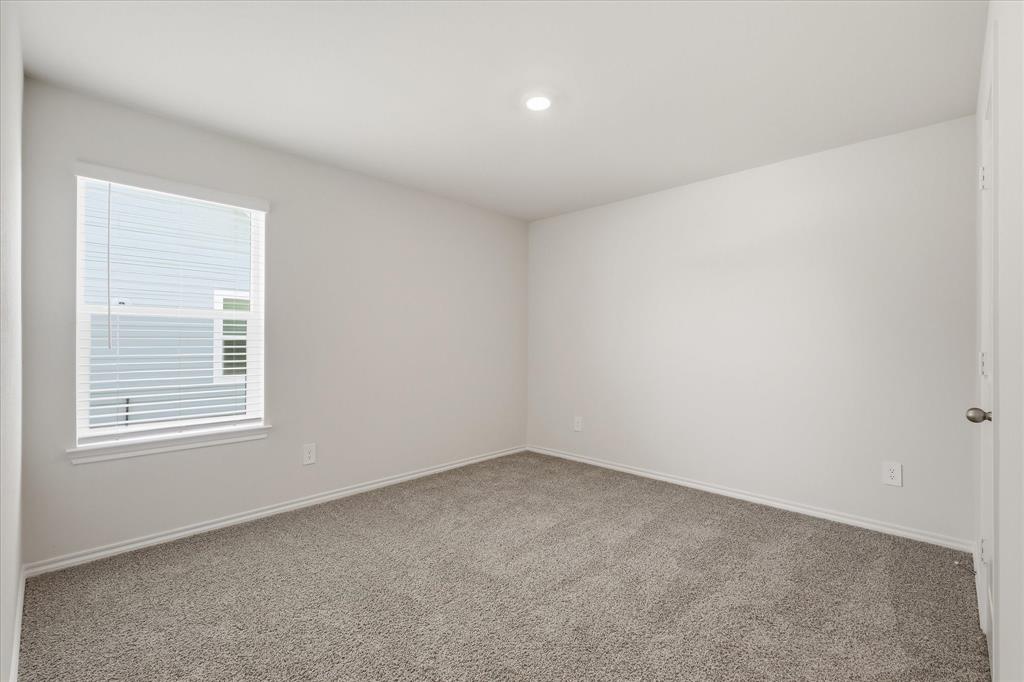 722 Orchid Way Pilot Point, TX 76258 - Photo 24 of 34