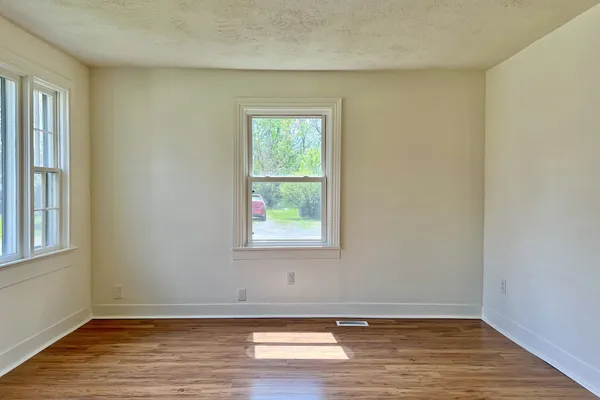 $183,000 | 401 North High Street, Franklin, KY 42134