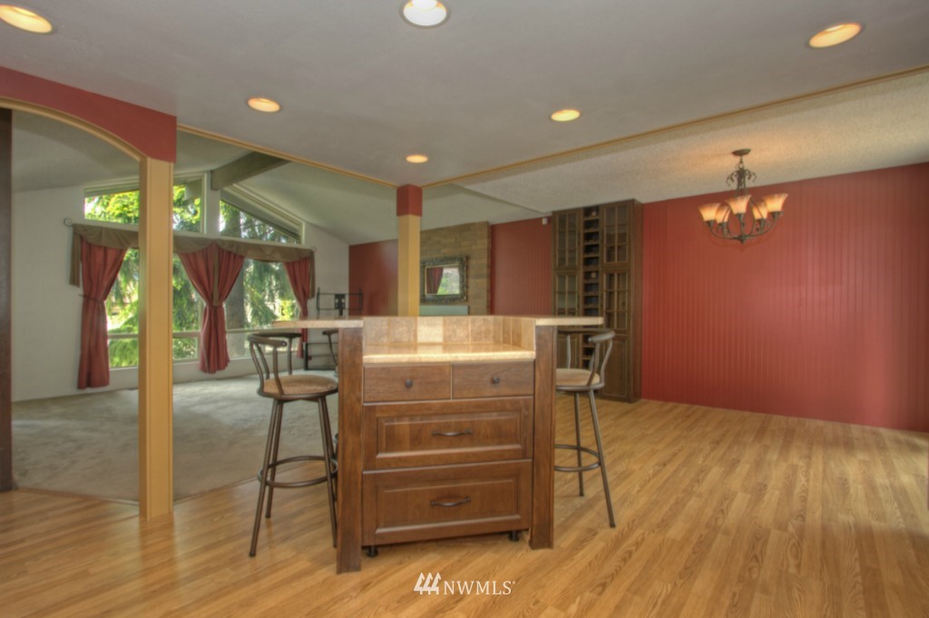 2825 Northeast 21st Street Renton, WA 98056 - Photo 8 of 19 Gallery Image 8