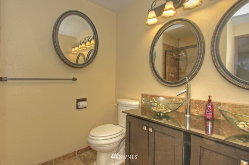 2825 Northeast 21st Street Renton, WA 98056 - Photo 10 of 19 Gallery Image 10