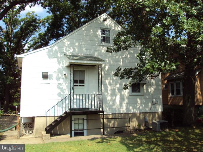 4301 Harcourt Road Baltimore, MD 21214 - Photo 12 of 15 Exterior (Rear)