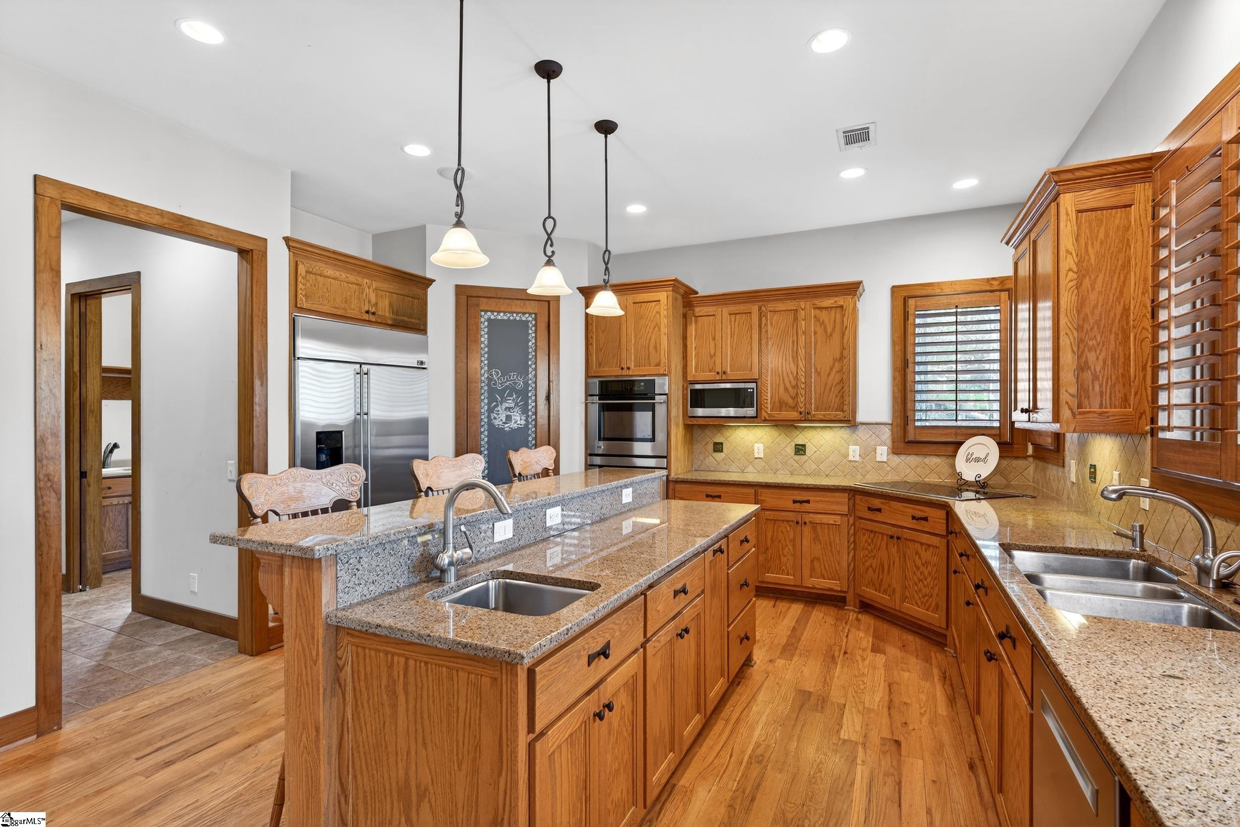 114 Kingshead Road Travelers Rest, SC 29690 - Photo 14 of 49