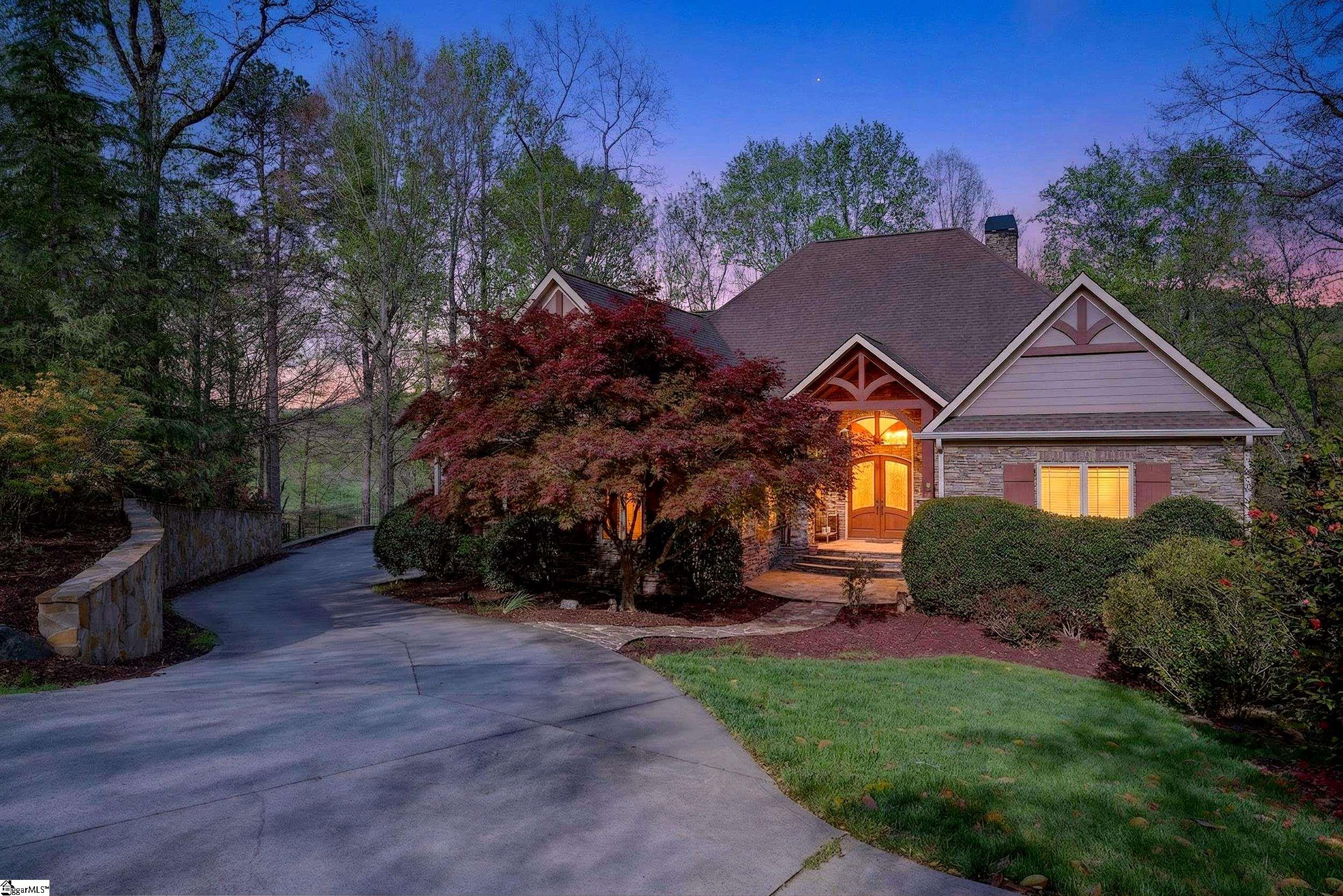 114 Kingshead Road Travelers Rest, SC 29690 - Photo 2 of 49