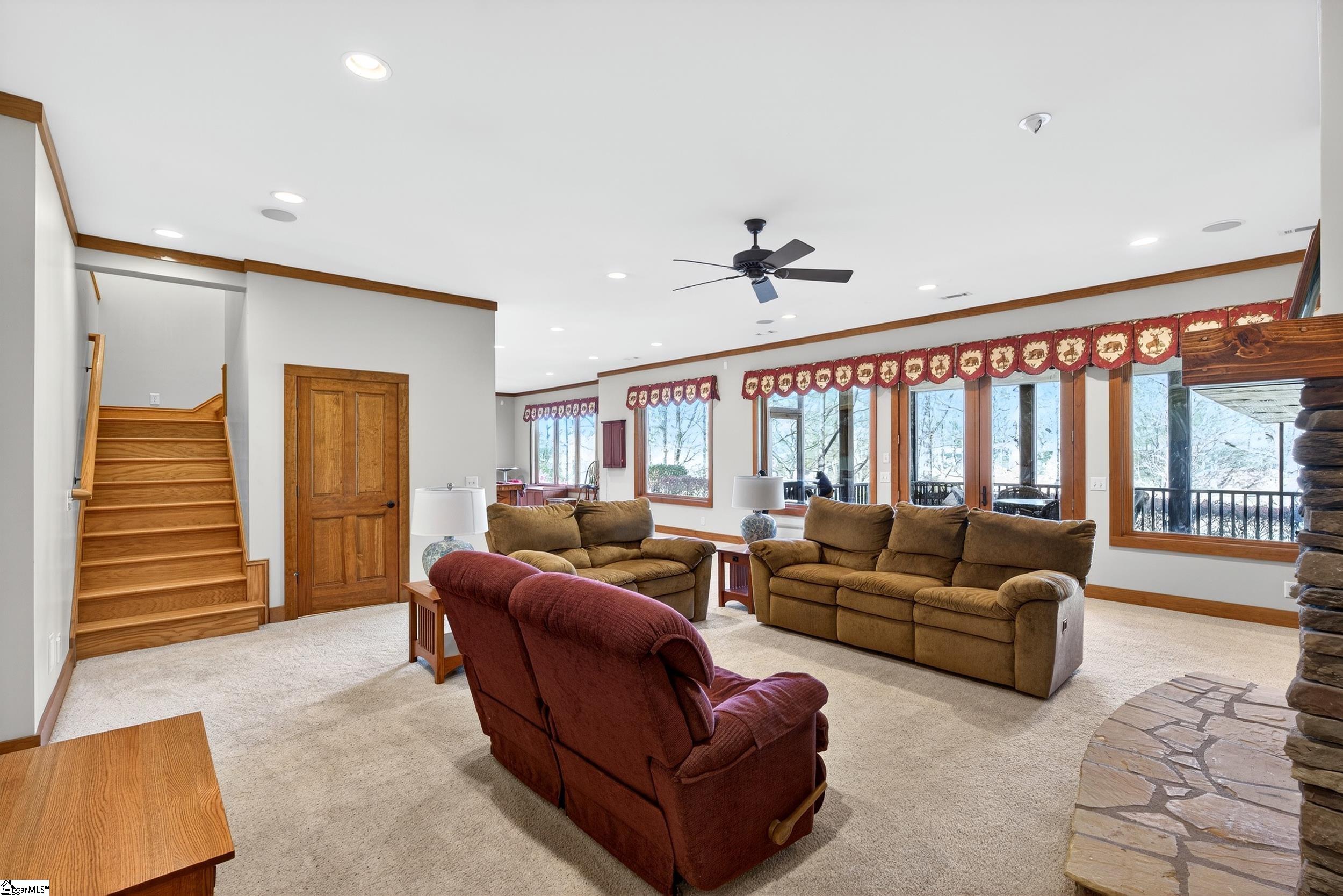 114 Kingshead Road Travelers Rest, SC 29690 - Photo 31 of 49