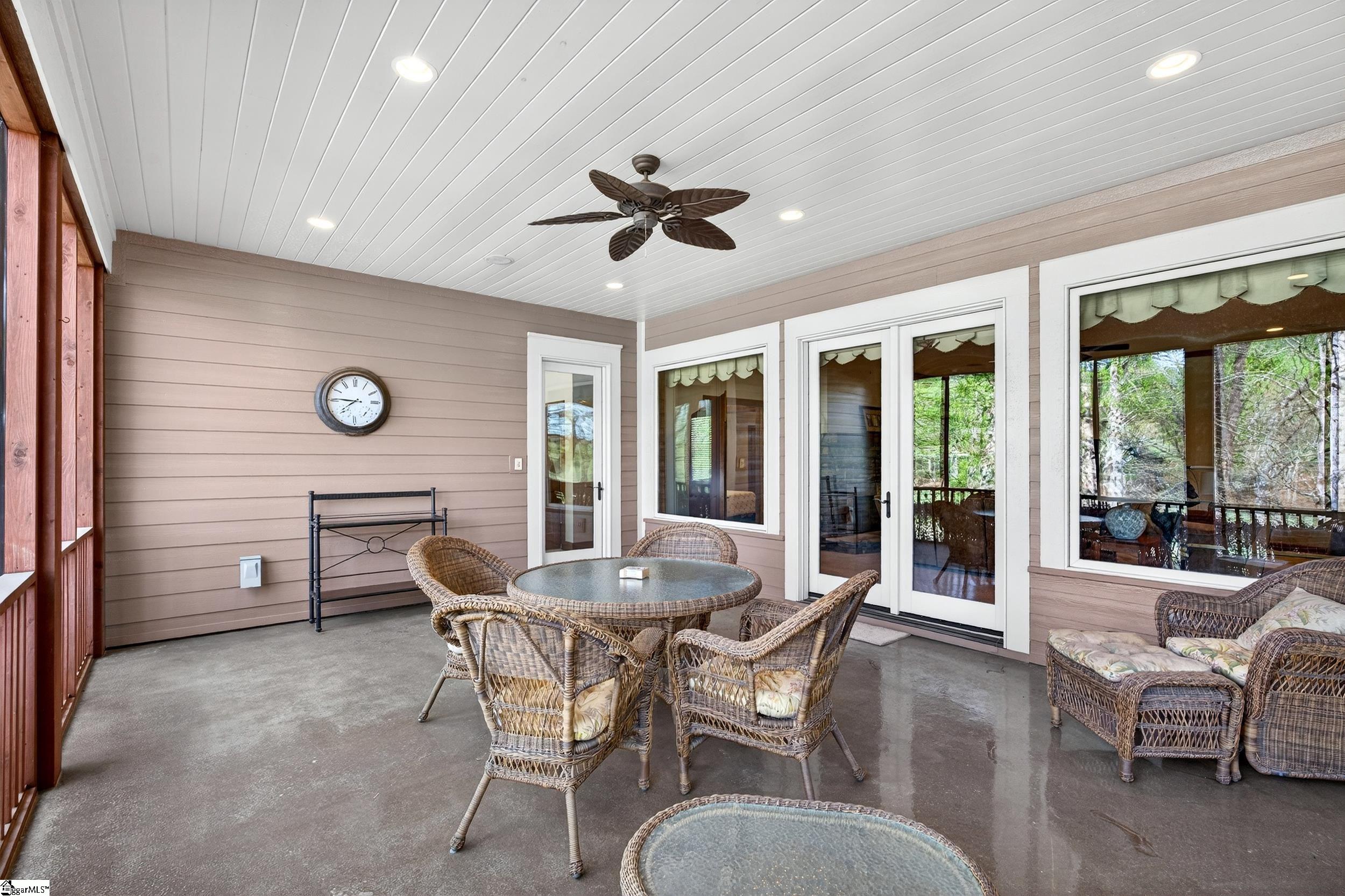 114 Kingshead Road Travelers Rest, SC 29690 - Photo 37 of 49