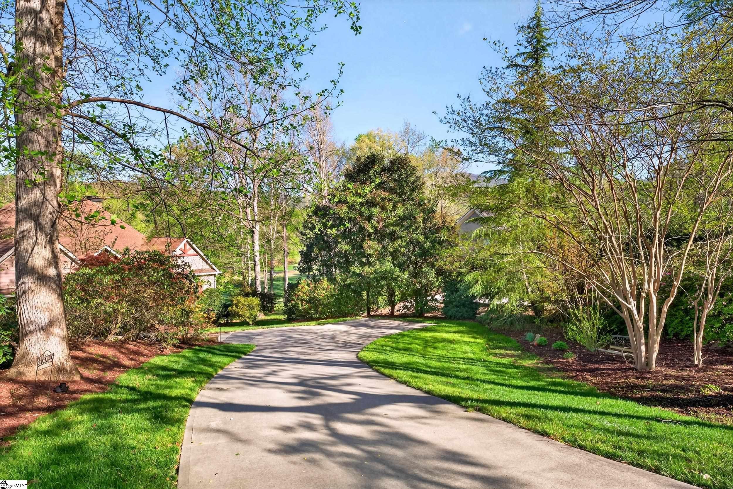 114 Kingshead Road Travelers Rest, SC 29690 - Photo 5 of 49