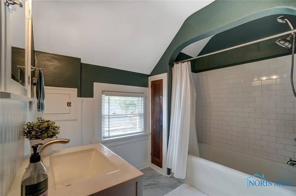 3815 Garrison Road Toledo, OH 43613 - Photo 25 of 37 Gallery Image 25