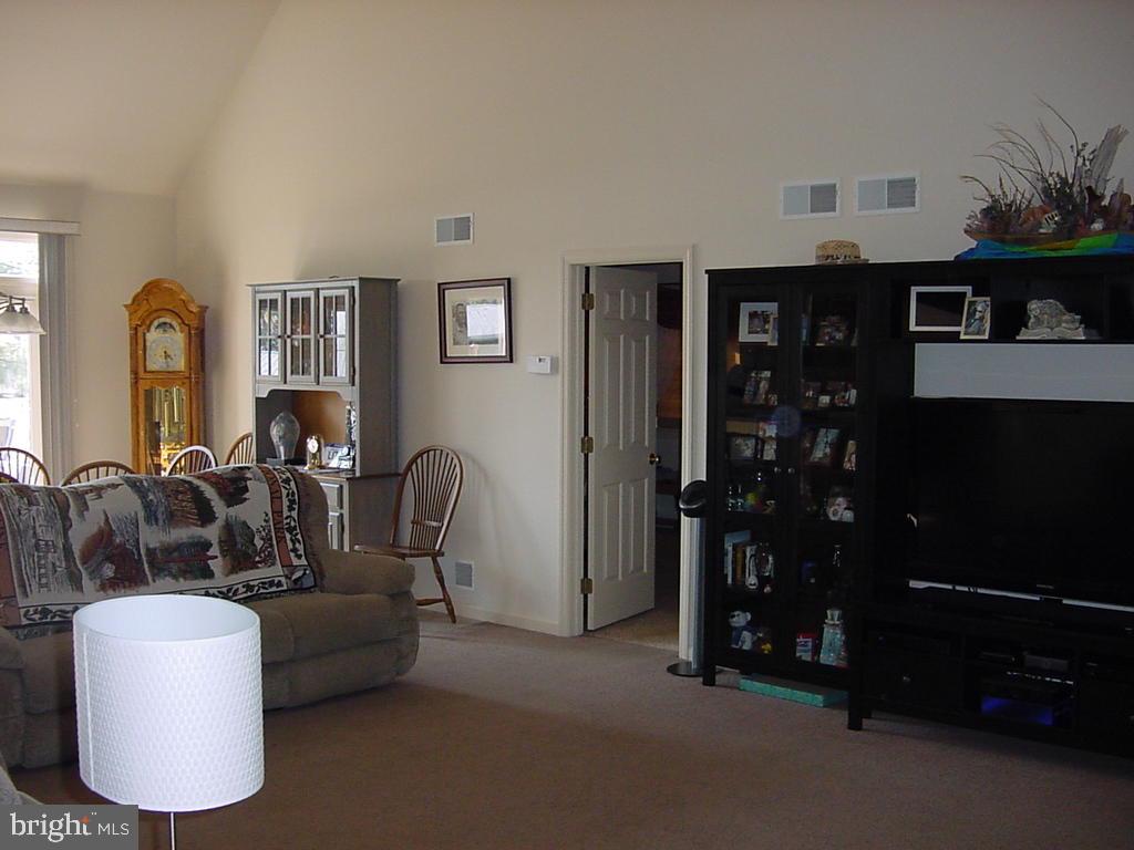 210 West Newport Road Lititz, PA 17543 - Photo 16 of 36