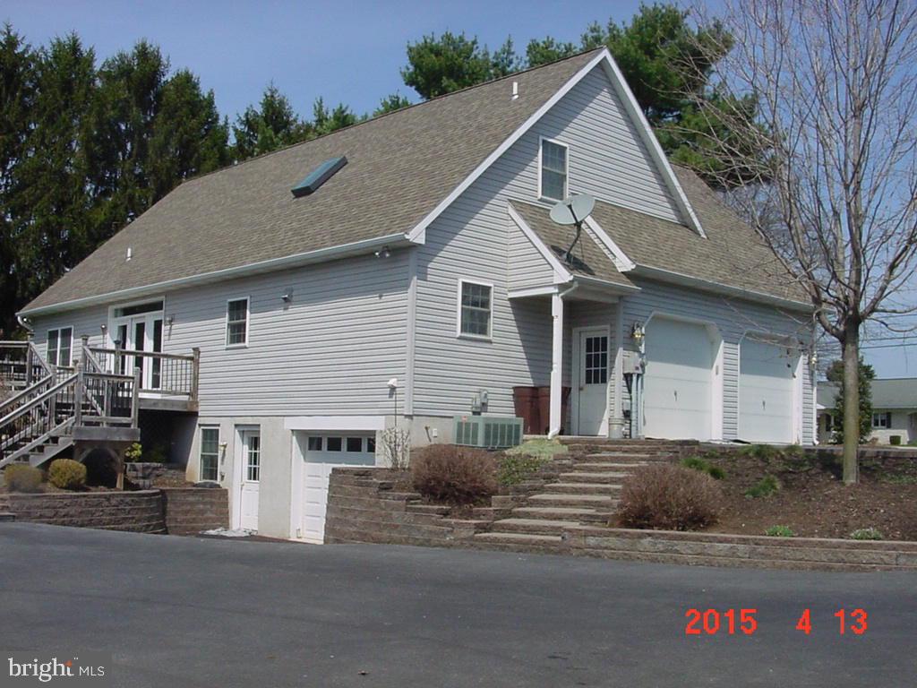 210 West Newport Road Lititz, PA 17543 - Photo 4 of 36