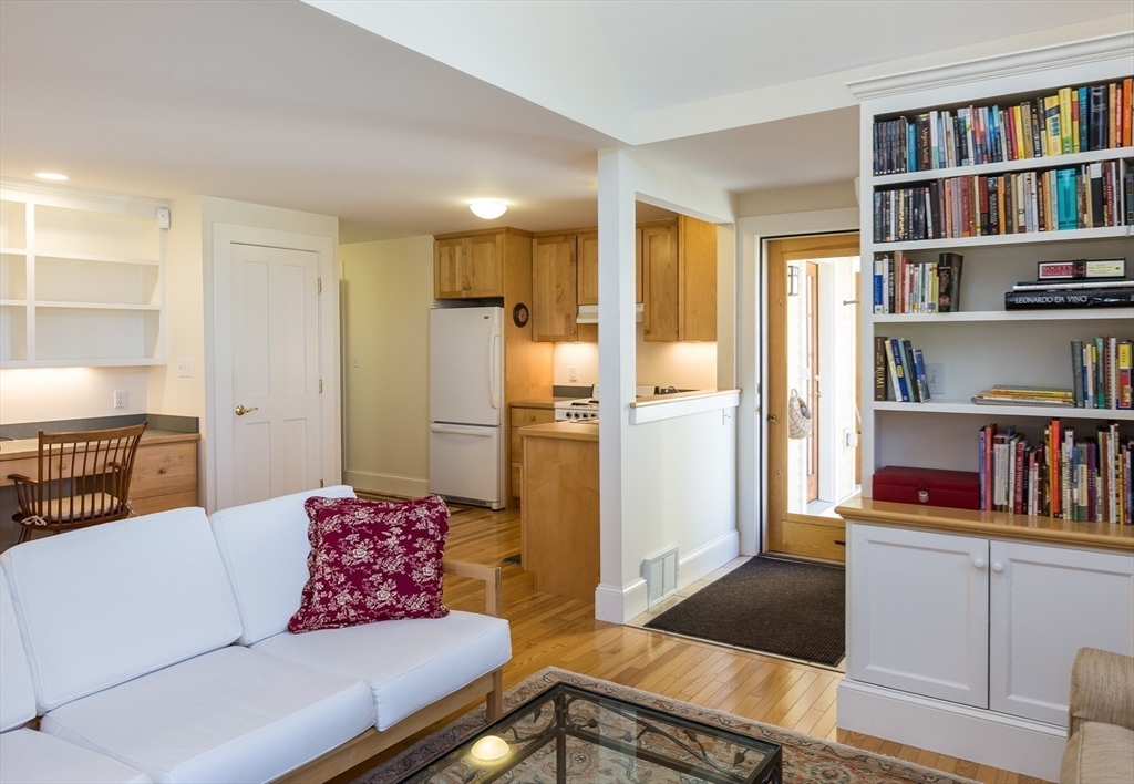 83 Bancroft Road Northampton, MA 01060 - Photo 34 of 41 Gallery Image 34