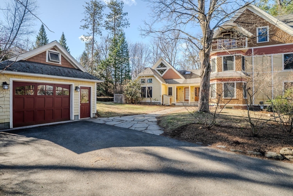 83 Bancroft Road Northampton, MA 01060 - Photo 4 of 41 Gallery Image 4