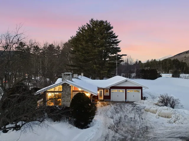 $499,900 | 166 Connector Road, Lincoln, NH 03251