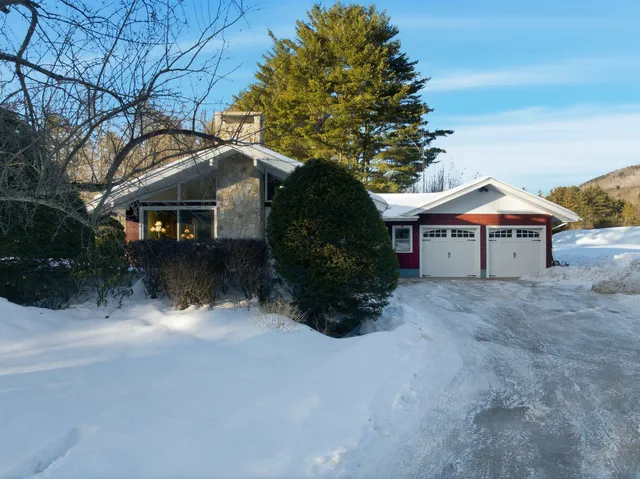 $499,900 | 166 Connector Road, Lincoln, NH 03251