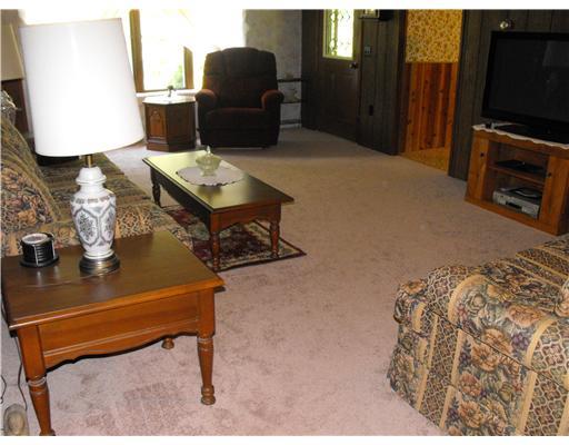 552 Weaver Mill Road Rector, PA 15677 - Photo 10 of 11 Living Room. Very lareg living room with pretty bay window and new carpeting!