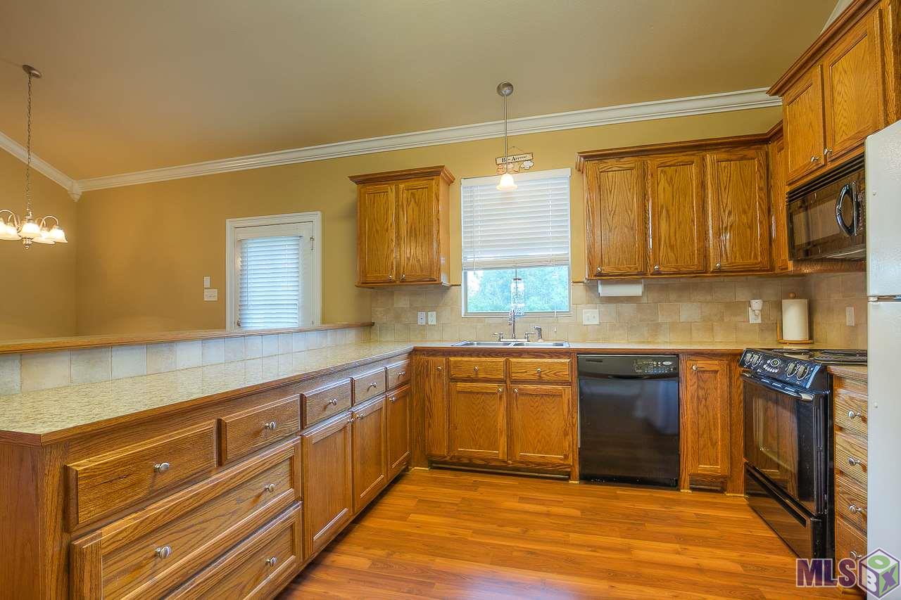 38035 Post Office Road Gonzales, LA 70737 - Photo 8 of 15 Gallery Image 8