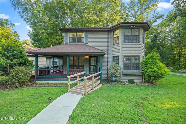 $535,000 | 1111 Cherokee Road, Byrdstown, TN 38549