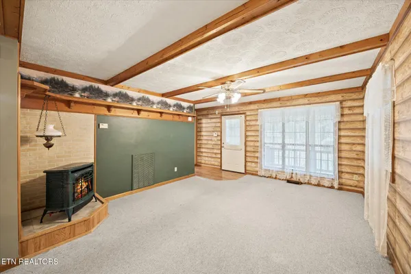 $535,000 | 1111 Cherokee Road, Byrdstown, TN 38549