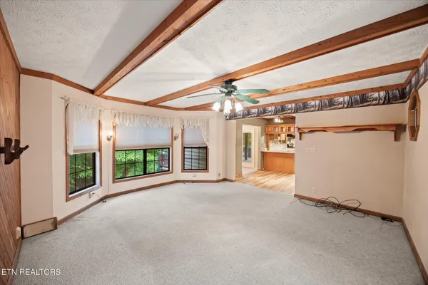$535,000 | 1111 Cherokee Road, Byrdstown, TN 38549