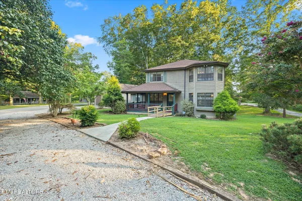 $535,000 | 1111 Cherokee Road, Byrdstown, TN 38549