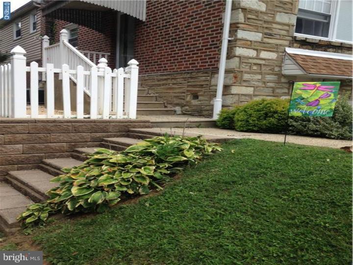 2701 Axe Factory Road Philadelphia, PA 19152 - Photo 2 of 25 Exterior Front