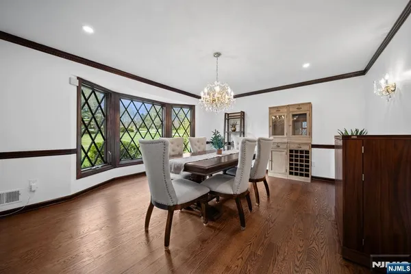 $1,629,000 | 6 Jonathan Smith Road, Morris Township, NJ 07960
