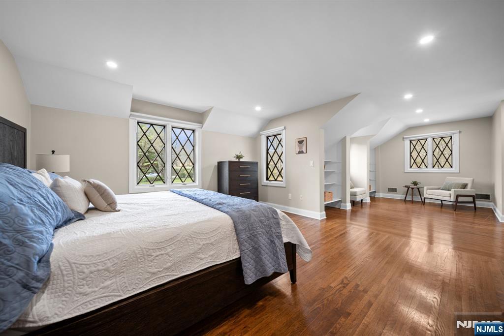 6 Jonathan Smith Road Morris Township, NJ 07960 - Photo 22 of 40