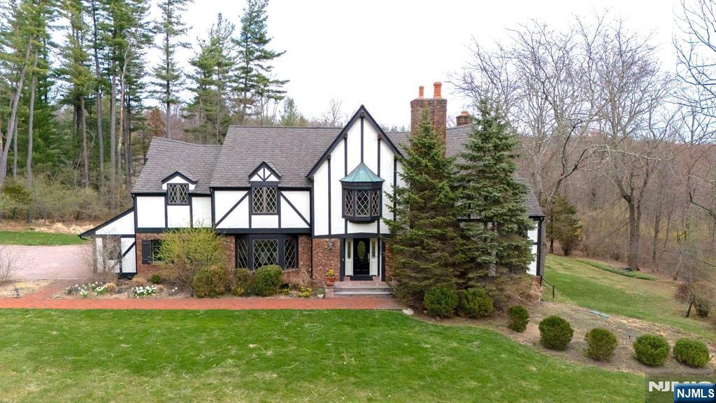 6 Jonathan Smith Road Morris Township, NJ 07960 - Photo 36 of 40