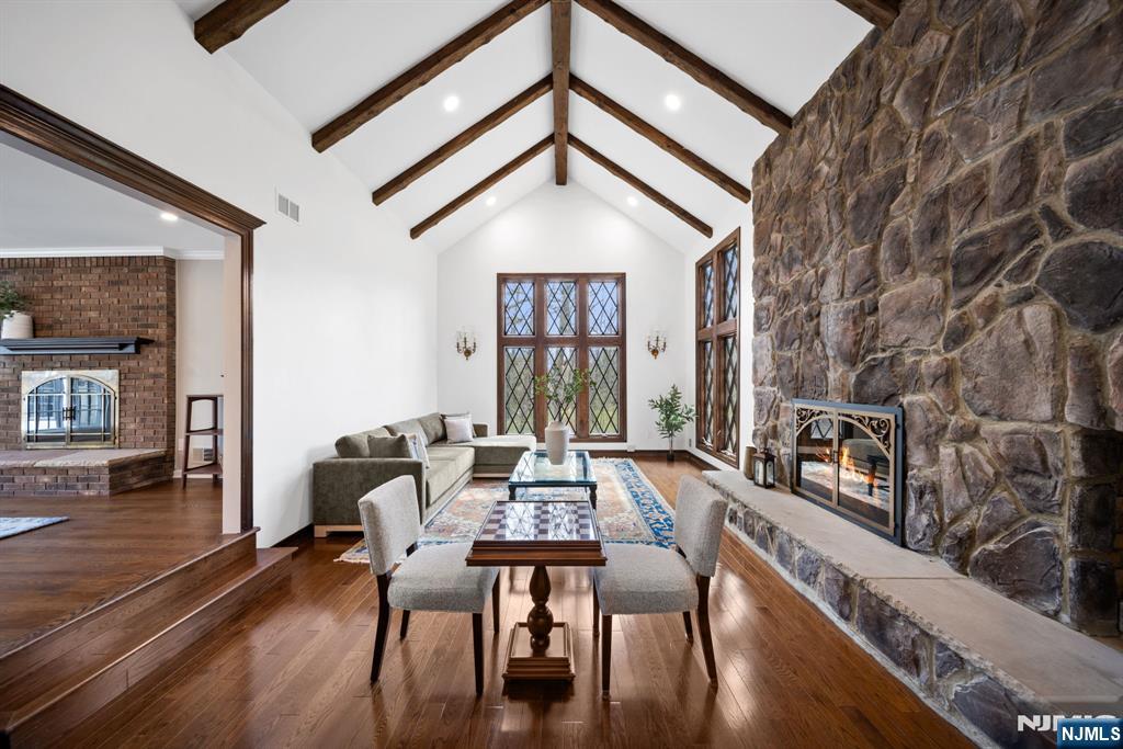 6 Jonathan Smith Road Morris Township, NJ 07960 - Photo 4 of 40