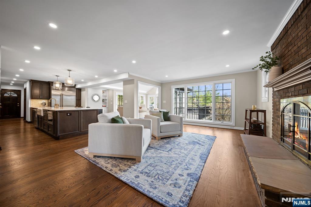 6 Jonathan Smith Road Morris Township, NJ 07960 - Photo 8 of 40