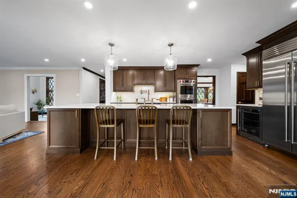 $1,629,000 | 6 Jonathan Smith Road, Morris Township, NJ 07960