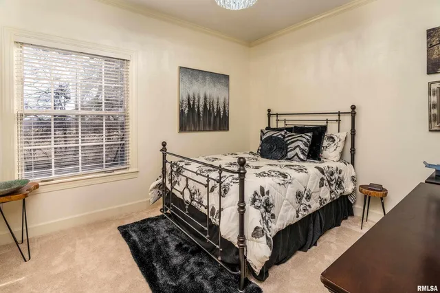 $699,000 | 2101 Windsor Drive, Marion, IL 62959