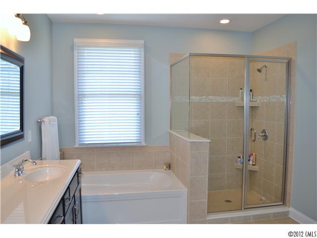 5662 Morris Hunt Drive Fort Mill, SC 29708 - Photo 9 of 16 Gallery Image 9