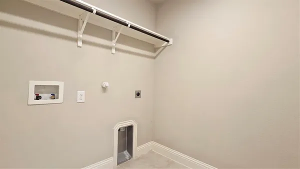 $2,650 | 309 Tottenham Court, McKinney, TX 75072