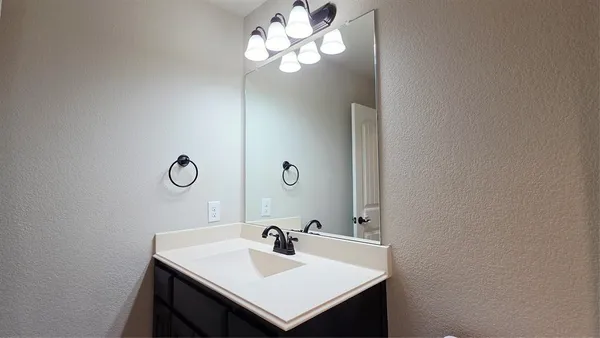 $2,650 | 309 Tottenham Court, McKinney, TX 75072