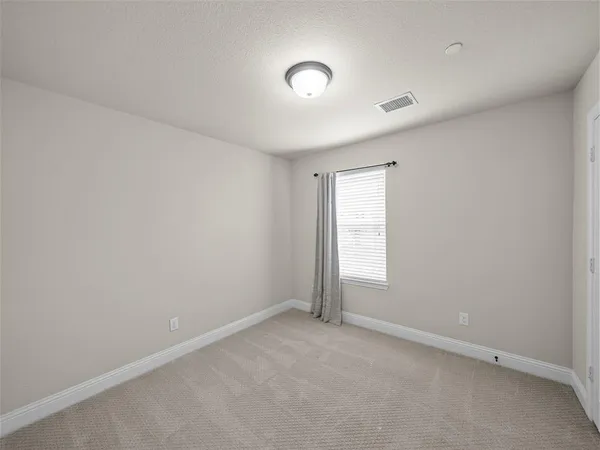 $2,650 | 309 Tottenham Court, McKinney, TX 75072