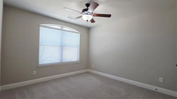 $2,650 | 309 Tottenham Court, McKinney, TX 75072