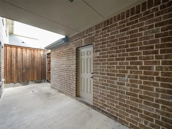 $2,650 | 309 Tottenham Court, McKinney, TX 75072