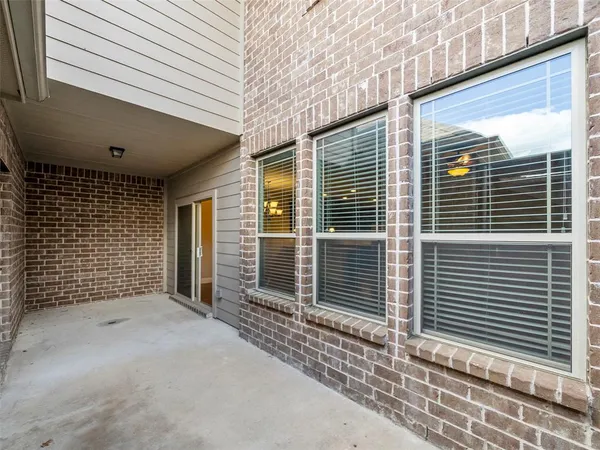 $2,650 | 309 Tottenham Court, McKinney, TX 75072