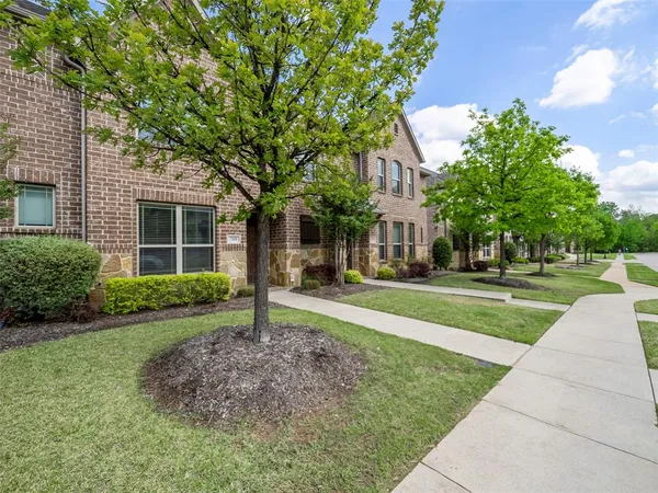 $2,650 | 309 Tottenham Court, McKinney, TX 75072
