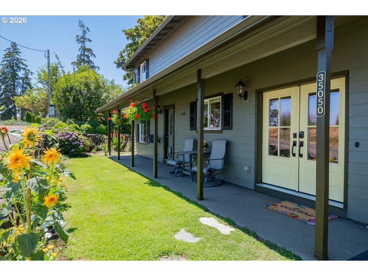 35050 Riverside Drive Albany, OR 97321 - Photo 5 of 48