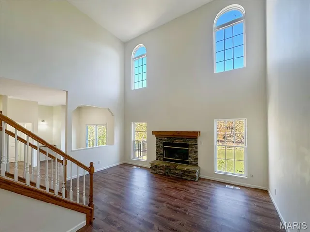 $530,000 | 169 South Kings Road, Lake Sherwood, MO 63357