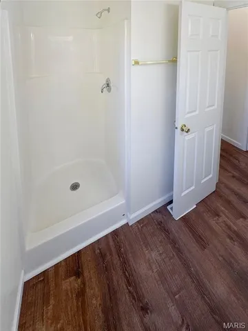 $530,000 | 169 South Kings Road, Lake Sherwood, MO 63357