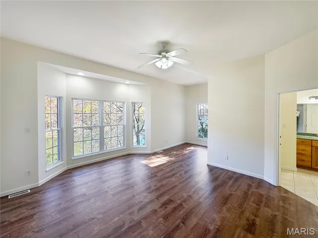 $530,000 | 169 South Kings Road, Lake Sherwood, MO 63357