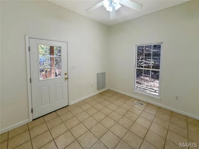 $530,000 | 169 South Kings Road, Lake Sherwood, MO 63357