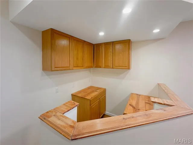 $530,000 | 169 South Kings Road, Lake Sherwood, MO 63357