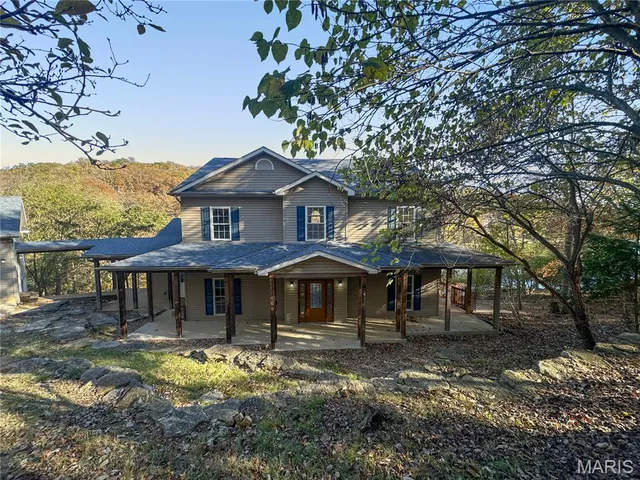 $530,000 | 169 South Kings Road, Lake Sherwood, MO 63357