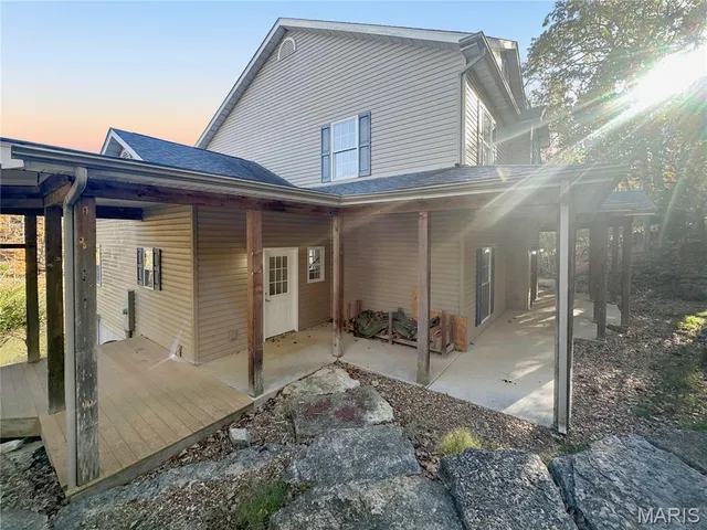 $530,000 | 169 South Kings Road, Lake Sherwood, MO 63357